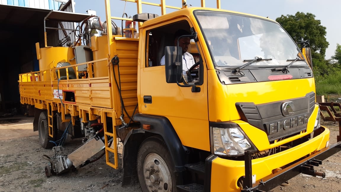 Unimark Truck Mounted